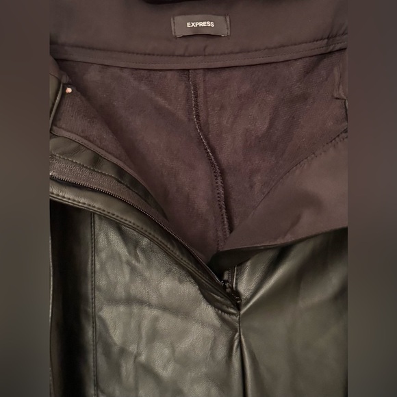 Express High Waisted Faux Leather Belted Utility Ankle Pant Women’s Size 14 NWT - Picture 6 of 7